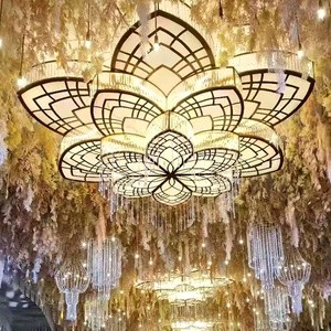 Supplier Latest Wedding Party Event Decorations Ceiling Decoration Iron Art Large Flower Ceiling Chandelier Lighting