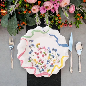 Disposable Biodegradable Food Grade Patterned Paper Tray, Ribbon Design, Party Convenient Household Tableware