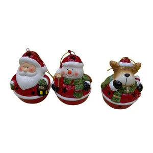 Wholesale Promotion Christmas Supplies Hotel Bar Party Wall Ceramic Santa Claus Hanging Christmas Tree Ornament for Decoration