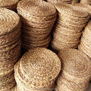XL Wholesale Eco-friendly Handmade Natural Round Vintage Water Hyacinth Weave Placemat for Wedding Dining Table Decoration