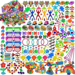 Amy&Benton 500pcs Party Favors for Kids 3-5 4-8 8-12 Years Goodie Bags & Stuffers Classroom & Birthday Supplies