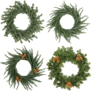 Eco-Friendly PE/PVC Modern Style Wall Hanging Wreath Garland with Artificial Feather for Home Party Indoor Christmas Decoration