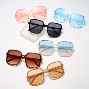Wholesale Cheap Nail Square Sun Glasses Gradient Glass New Sunglasses Women's Trend UV Protection Retro Fashion Sunglasses