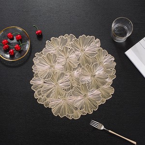 Light Luxury Metallic Gold Wedding Decorative Placemats PVC Heat-insulation Vinyl Gold Table Placemat