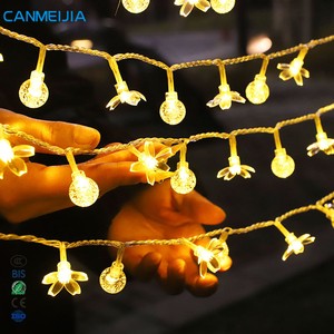 Solar Powered Star Shaped String Lights Decorative Lighting for Weddings Holidays and Christmas Starry Effect LED Strips