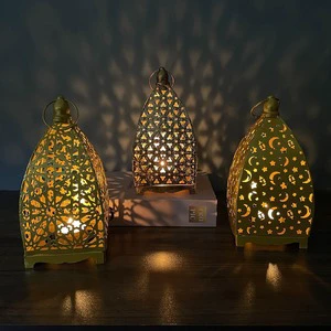 Eid Mubarak Vintage Iron Retro Hanging Candlestick Hollow Star Moon Iron Wind Lamp Courtyard Desktop Ramadan Supplies