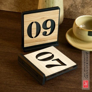 Wooden Table Number Boards Are Used to Number Tables for Cafes, Milk Tea Shops, and Food and Drink Shops.