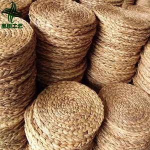 HuangTu Low Cost Home Objects Water Hyacinth Wicker Round Mat Woven Decoration Accessories Rattan Placemat For Dining Table