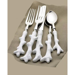 Stainless Steel Luxury Flatware Set with Unique Handle Design High Quality Royal Look Flatware Set for Restaurant Wedding Home