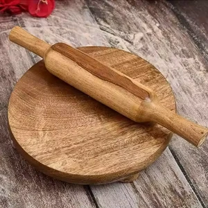Wholesale Artisanal Acacia Wood Rolling Pin And Board Set Traditional Wooden Chakla Belan Roti Chapati Baking Pastry Board Set