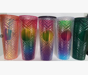 New Product Launched 750ML Dual Color Checkered Cup Dual Color Dazzling Gradient Beverage Cup Suitable for Holiday Gatherings