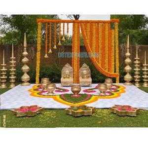 New Arrival Elegant Vintage Outdoor Haldi Ceremony Decoration for Bride Groom Customized Traditional South Indian Wedding Setup