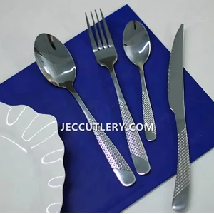 Elegant Flatware Sets for Wedding Party Tableware Table Decorations Portable Cutlery Set Spoon Fork Knife Set for Hotels