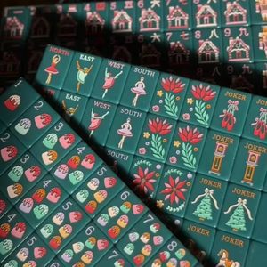 Composite Acrylic Block With Hand Drawn Nutcracker Toy Figure Pattern Standard US MahjongSet For Weekend Friend Table Game Party