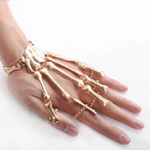 Hot Sale Handmade Punk Wristband Skull Fingers Metal Skeleton Hand Bracelet With Ring for Women Birthday Gifts