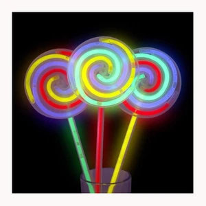 Hot Sale New Design Novelty Kids Party Favors Adult Light up Glowing Lollipop Sticks Glow Toy