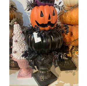 Halloween Pumpkin Decor