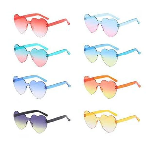 Party Favor Trendy Candy Color Eyewear Heart Glasses Rimless Heart Sunglasses Sunglasses for Women