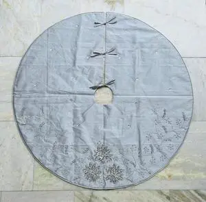 Luxury Inspired Christmas Tree Skirt and Stand Accessories with High Quality Materials and Sophisticated Holiday Design