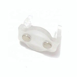 China Alibaba Wholesale N42 Strong Plastic Transparent Mounting Magnetic Clips for C7 C9 Christmas Lights