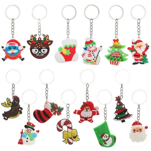 Christmas Day Keychain PVC Cute Keychain Party Favors for Kids Keychains Valentine's Day Gifts Birthday Party Supplies Souvenir