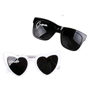 Beckon OEM Bride Groom Heart Eye Glasses for Wedding Celebration Love Letter Shape Frames for Bridal Party Wedding Decoration