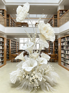 Handmade Paper Flower Wedding Event Decor Luxury White Wedding Venue Giant Flower Arrangement Banquet Table Decor