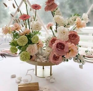 Premium wrought iron wedding centerpiece for stylish and elegant reception banquet decor charm