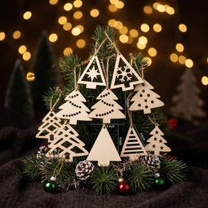 Factory Wholesale Customized Color Size Home Christmas Decorations Hollow Wood Irregular Ornaments Handicraft Fashion Holiday