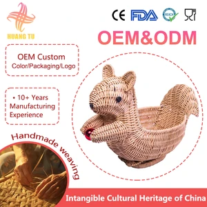 Natural Handmade Lovely Animal Shape Squirrel Bread Other Fruit Wicker Gift Storage Baskets For Desktop Home Decor OEM Service