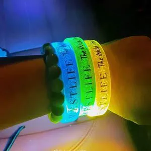 Custom LED TPU & Magnet Party Glow Bracelet-Hot Selling for Christmas & Thanksgiving