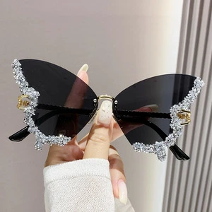 Premium Women's UV400 Sunglasses Luxury Butterfly Design With Diamond Set Fashion Personalized Glasses