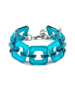Creative Design Looking Adorable Resin Bracelet for Christmas Party Office Wearing Gorgeous Jewelry Top Quality