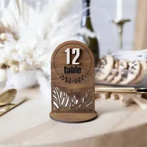 Nordic countryside-style wedding table plate custom seat card outdoor lawn wedding guest guide plate wedding commemoration