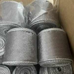 High Quality Velvet Wired Ribbon Cheap Wholesale Christmas Ribbon with Satin Fabric Edge for Craft and Decorative Purposes