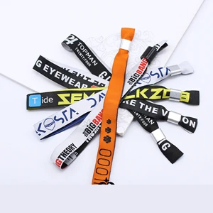 Promotional 100% Polyester Material Custom Woven Festival Wristband For New Year Hands-Free Sample Wenxuan Brand Smile Face