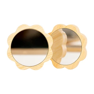 2026 Hot Sale High Quality Durable Portable Custom Bamboo Natural Travel Hand Vanity Pocket Mirror