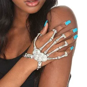Fashion Women Men Gothic Punk Skull Ghost Skeleton Finger Bracelet Hand Chain Bangles for Halloween Femme Party Accessories