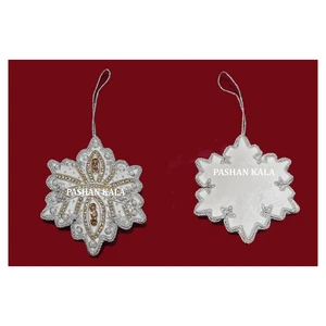 New Good Looking Product In Wholesale Prices Christmas Tree Customize Shaped Decorative Ornaments With Zari Material For Hanging