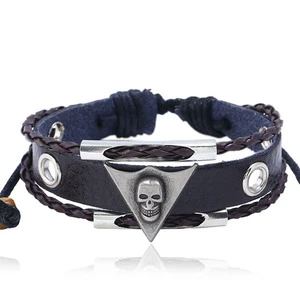 New Arrival Hot Anime Death Note Skull Logo Shield Charm Bracelet Black Leather Bracelet Punk Style Boy Gift Cosplay Bangles