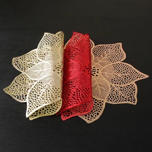 Decorative Dinning Table Hollow Out Metallic Gold Charger Plates Mats Vinyl PVC Placemats For Holiday Wedding Reception