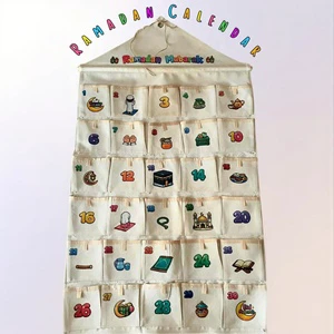 Wholesale Hot Selling Ramadan Hanging Canvas Calendar Colorful Pattern 30-Pocket Family Gina Decor Family Office Festive