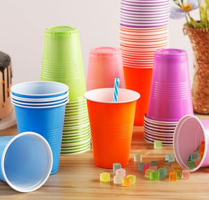 Customization of Wholesale Factories 16OZ pp Plastic Disposable Colored Party Cup for Game for Beverage
