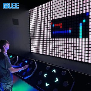 2025新潮流创新产品主动极端处理团队派对互动发光二极管显示器激活像素控制游戏