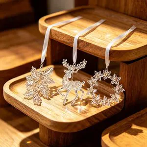 Transparent Acrylic High Quality Christmas Ornaments Gold Sequined Snowflake Butterfly Tree Hanging for Winter Wonderland
