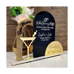Custom Table Top Cards Restaurant and Bar Signage Acrylic Wedding Name Place Card Arch