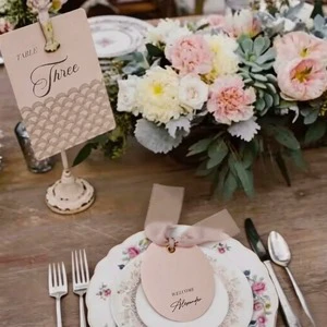 Personalized Name Oval Hang Tag Place Card Matching Table Number Card for Wedding Reception Banquet Supplies