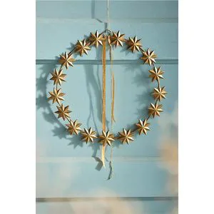 Luxury Golden Moravian Star Christmas Wreath Metal Celestial Wall Hanging Decor for Front Door Holiday Party and Festive Display