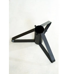 Elegant and Sturdy Customizable Metal Christmas Tree Stand with Customized Color and Shape for Festive Holidays
