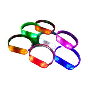 Novelty LED Party Bracelets Flashing Light Bracelet for Easter Halloween Party Favors Promotional Cheering Gifts OEM Logo